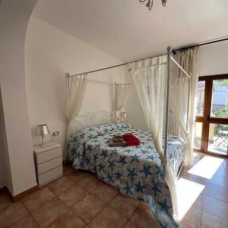 Bed And Breakfast Le Petunie Bari Sardo Exteriér fotografie