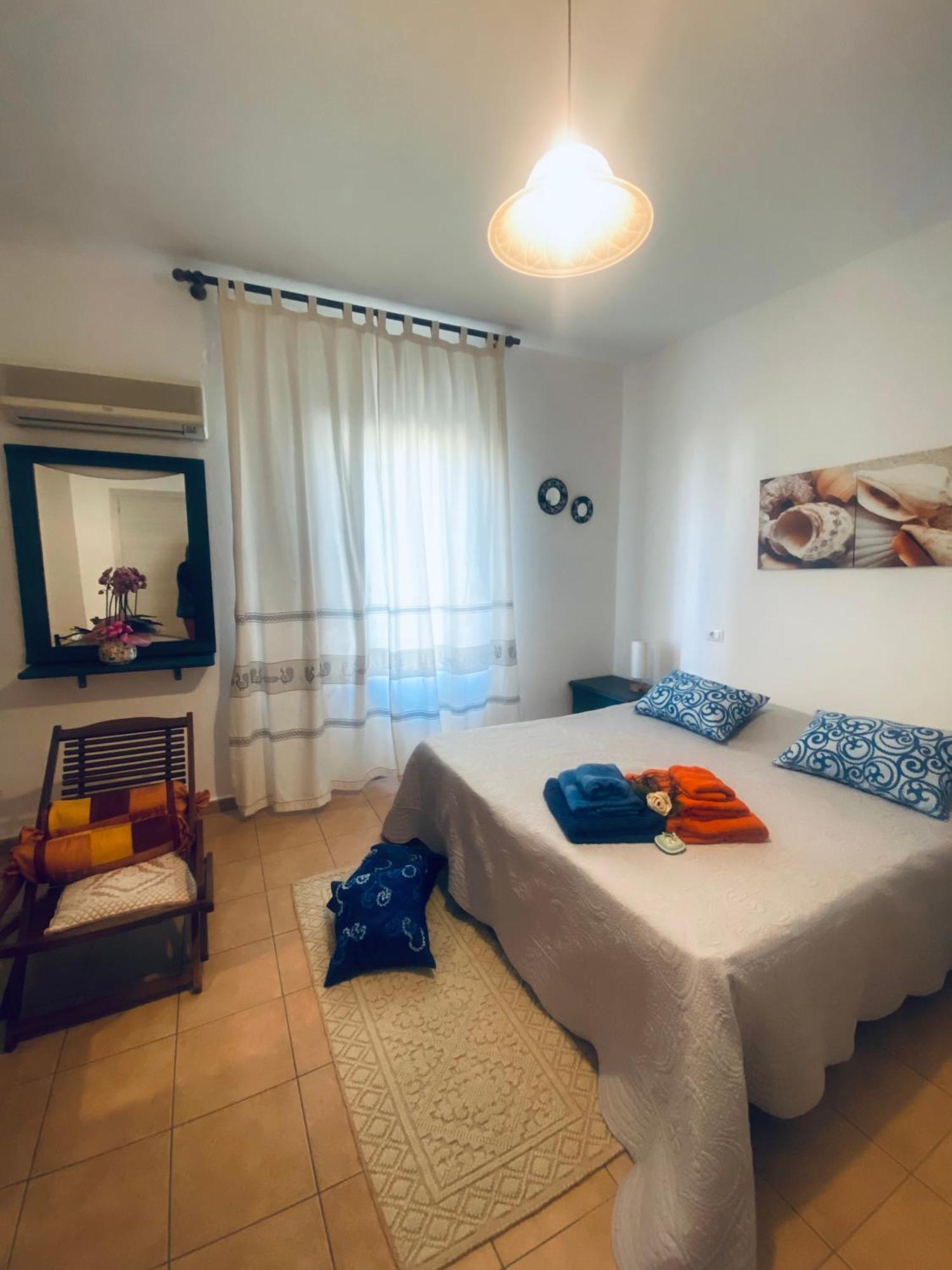 Bed And Breakfast Le Petunie Bari Sardo Exteriér fotografie