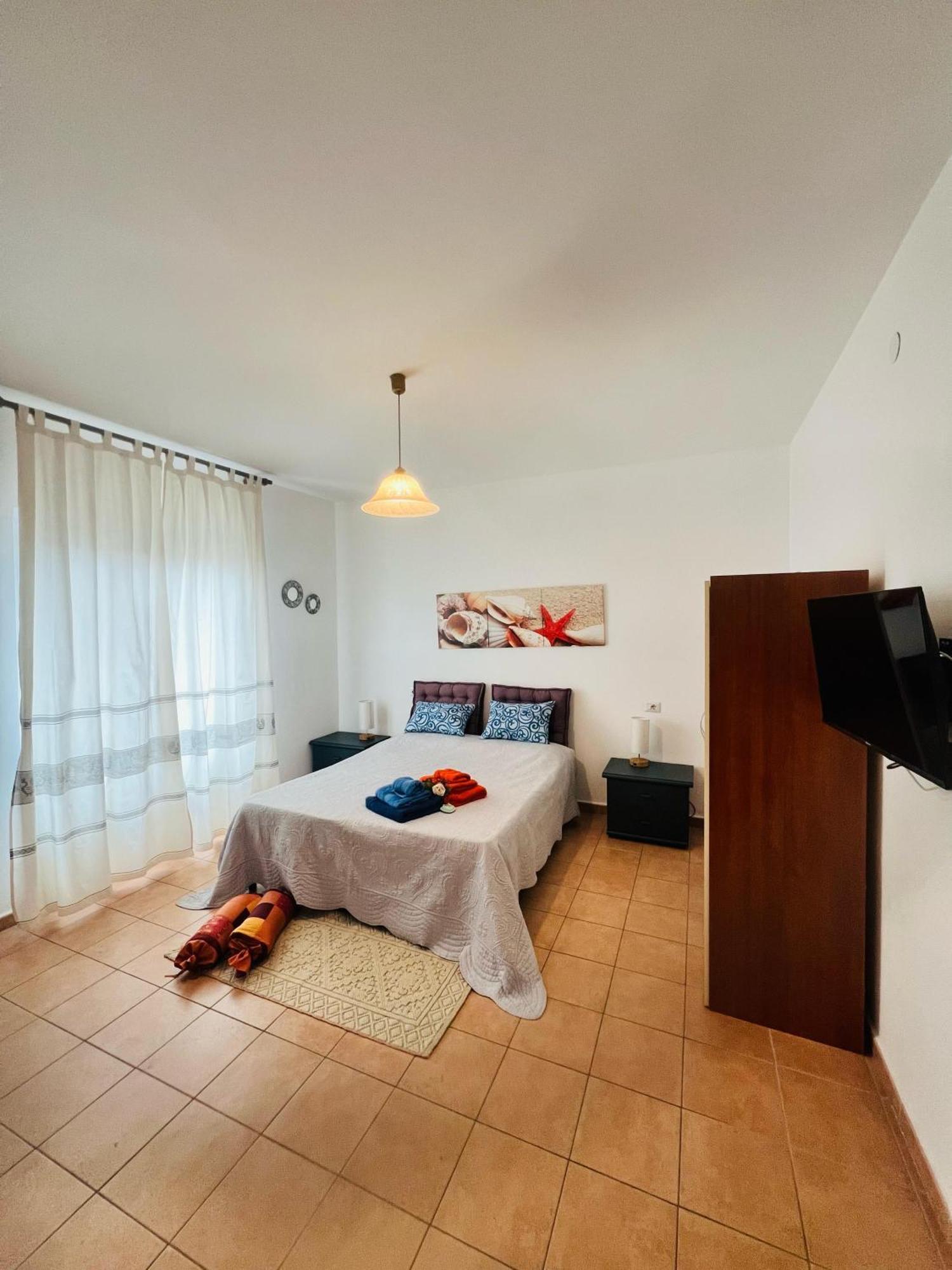 Bed And Breakfast Le Petunie Bari Sardo Exteriér fotografie