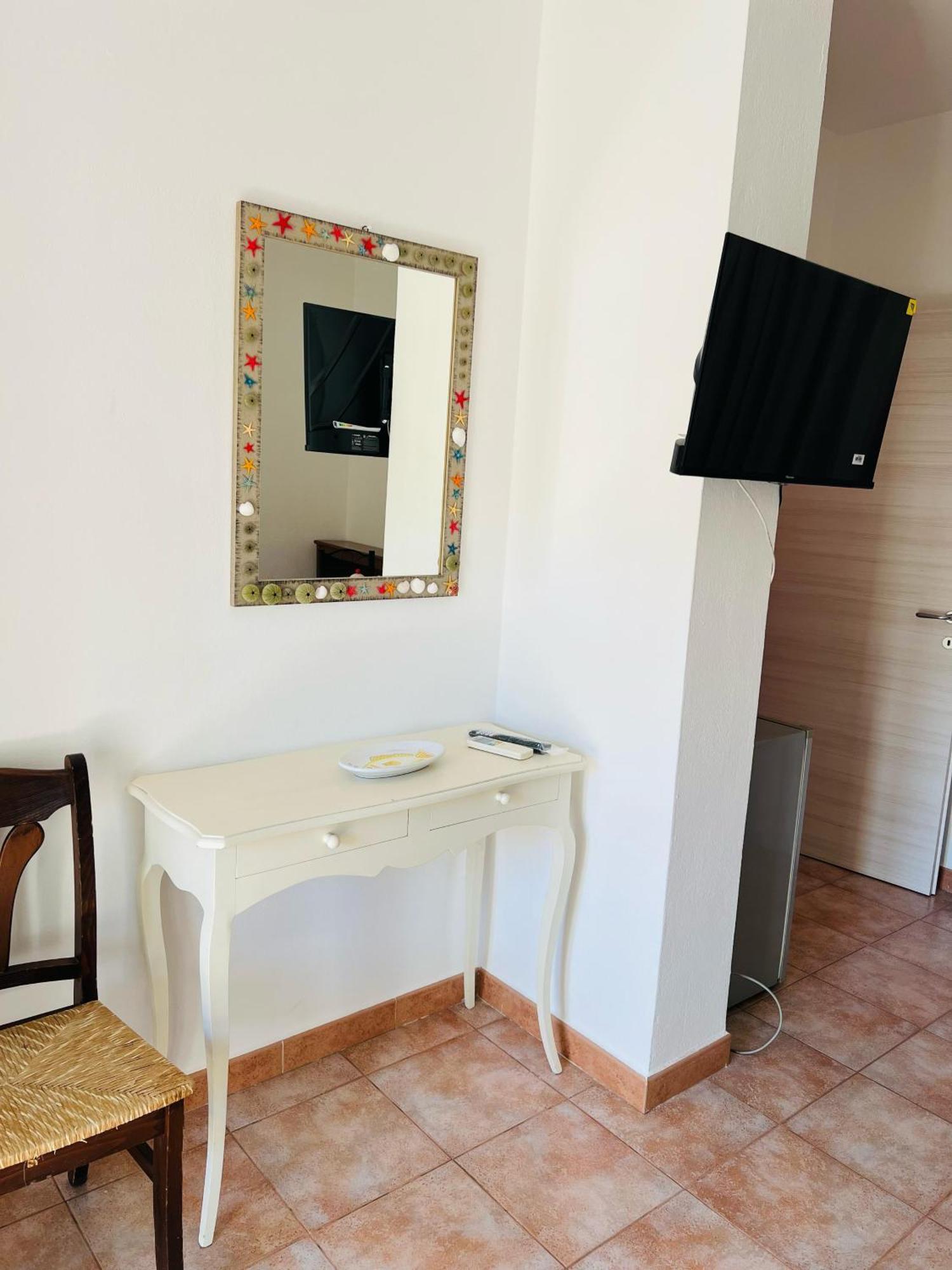 Bed And Breakfast Le Petunie Bari Sardo Exteriér fotografie