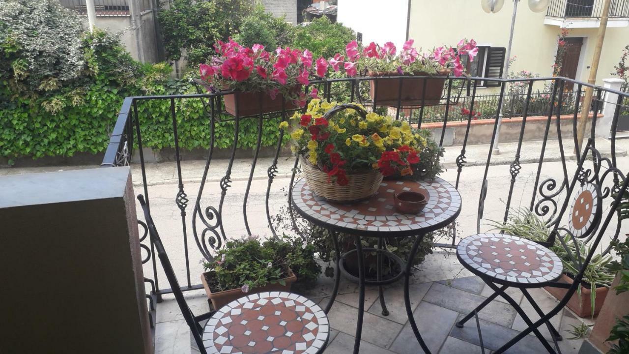 Bed And Breakfast Le Petunie Bari Sardo Exteriér fotografie